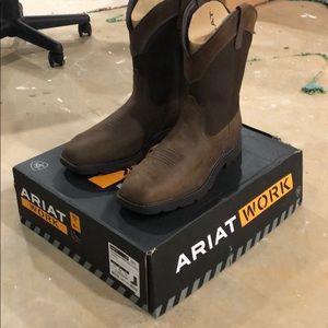 Ariat Workboot Size 14 Square toe